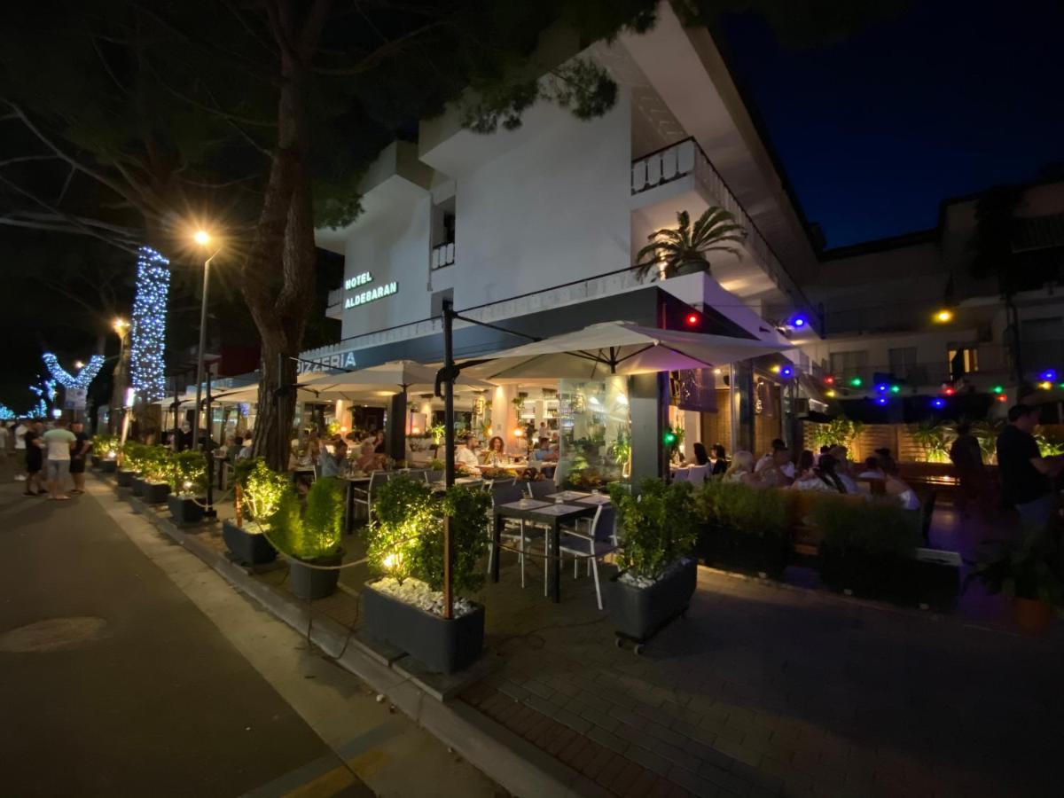 Hotel Aldebaran Lido di Jesolo Exteriör bild