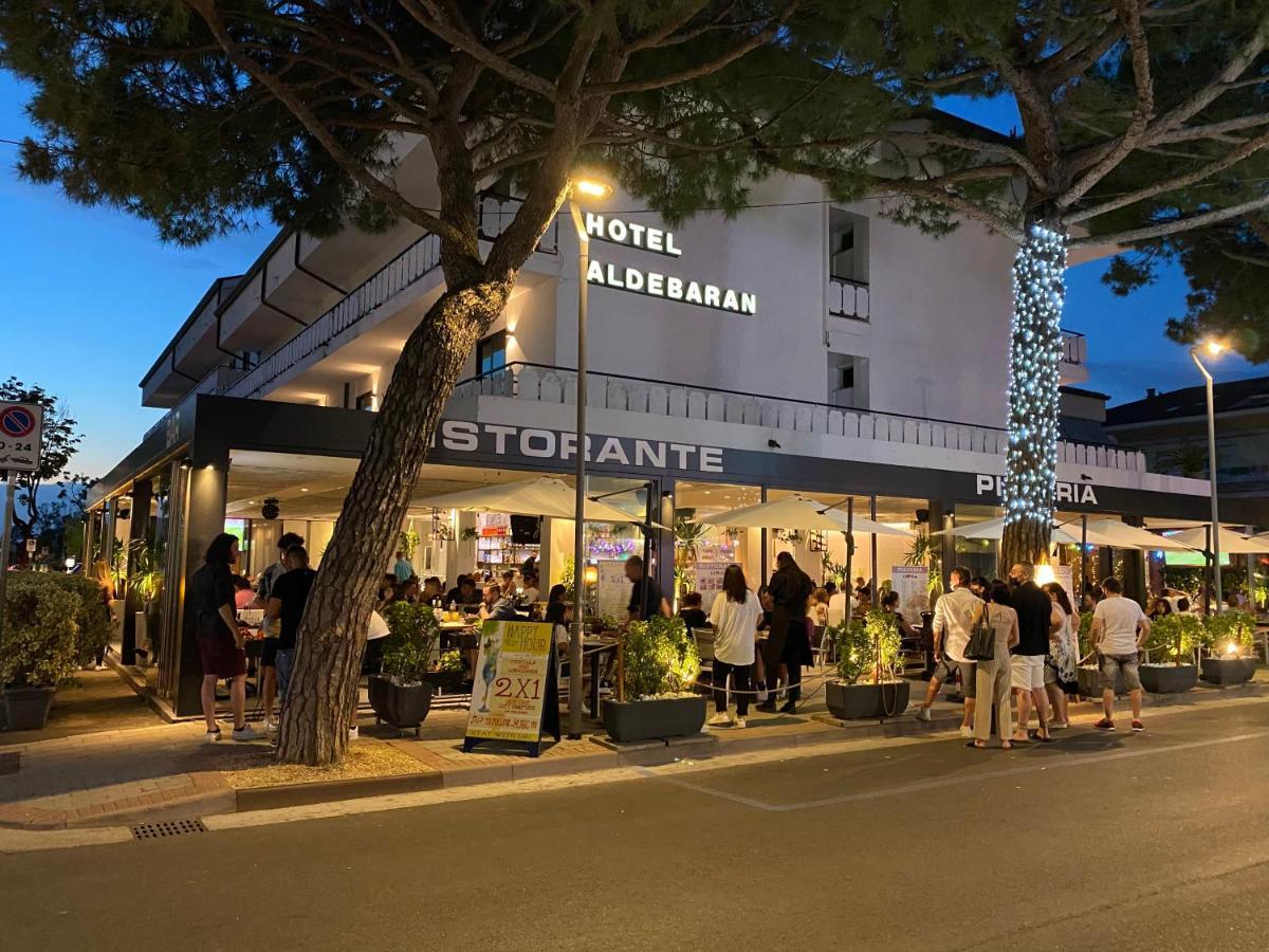 Hotel Aldebaran Lido di Jesolo Exteriör bild