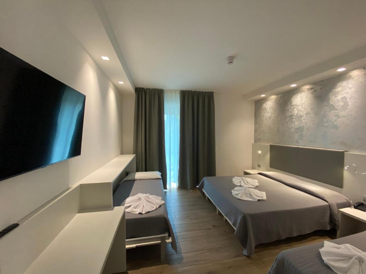 Hotel Aldebaran Lido di Jesolo Exteriör bild