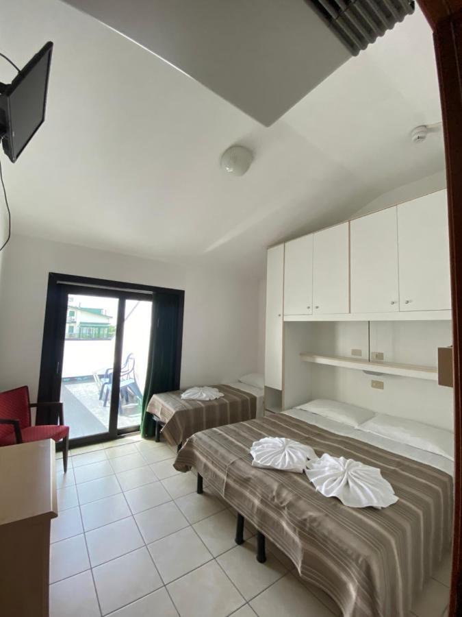 Hotel Aldebaran Lido di Jesolo Exteriör bild