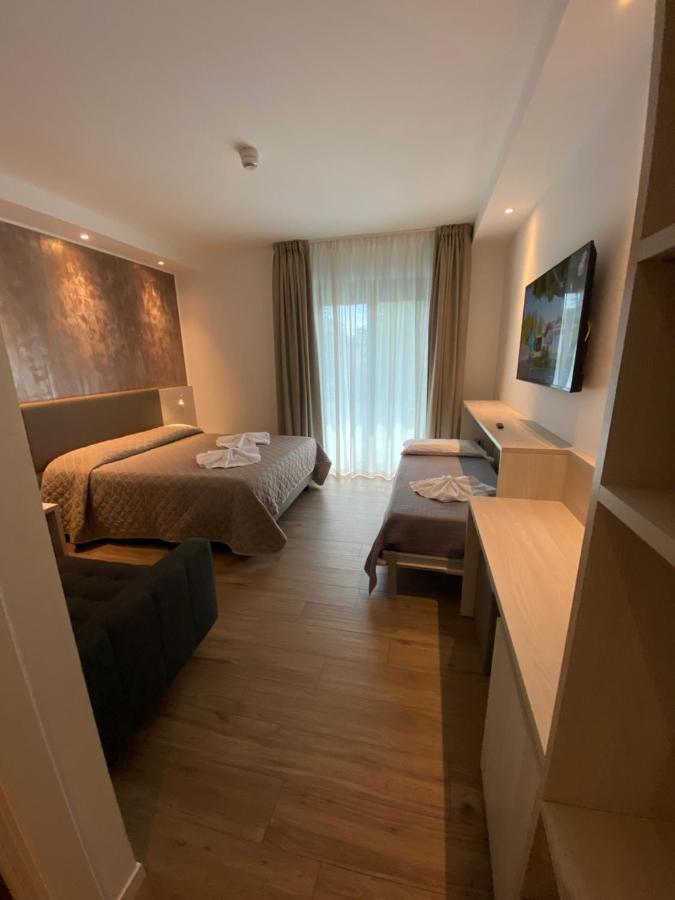 Hotel Aldebaran Lido di Jesolo Exteriör bild
