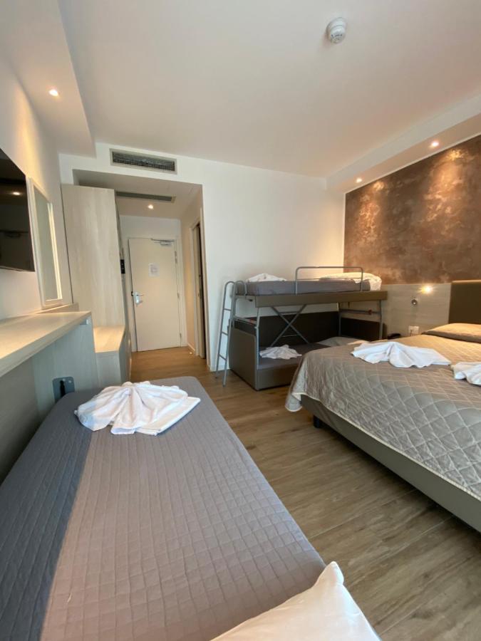 Hotel Aldebaran Lido di Jesolo Exteriör bild