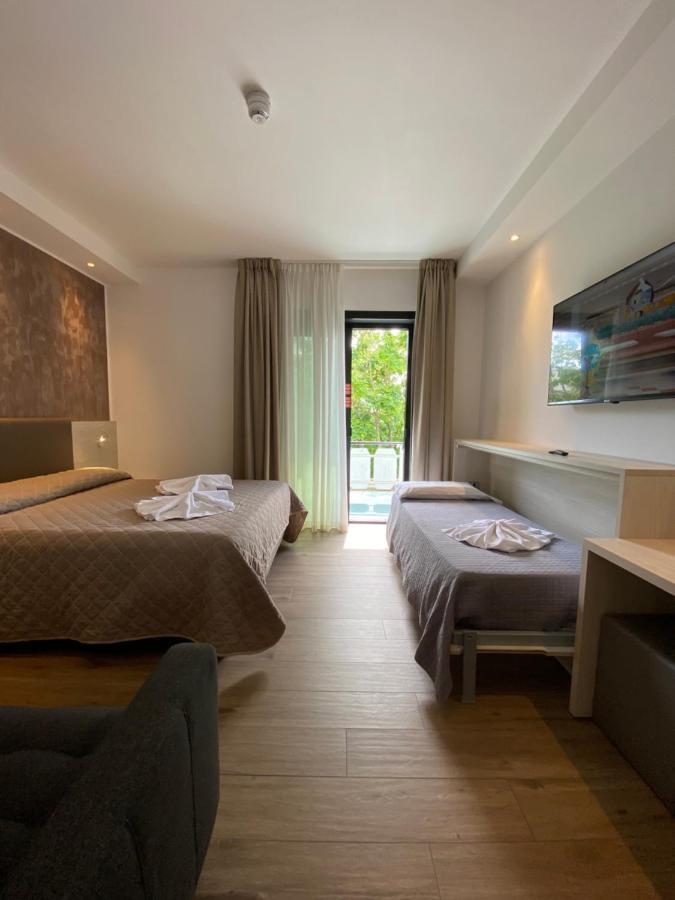 Hotel Aldebaran Lido di Jesolo Exteriör bild