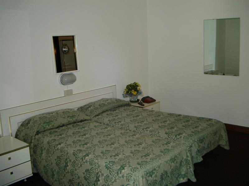 Hotel Aldebaran Lido di Jesolo Exteriör bild