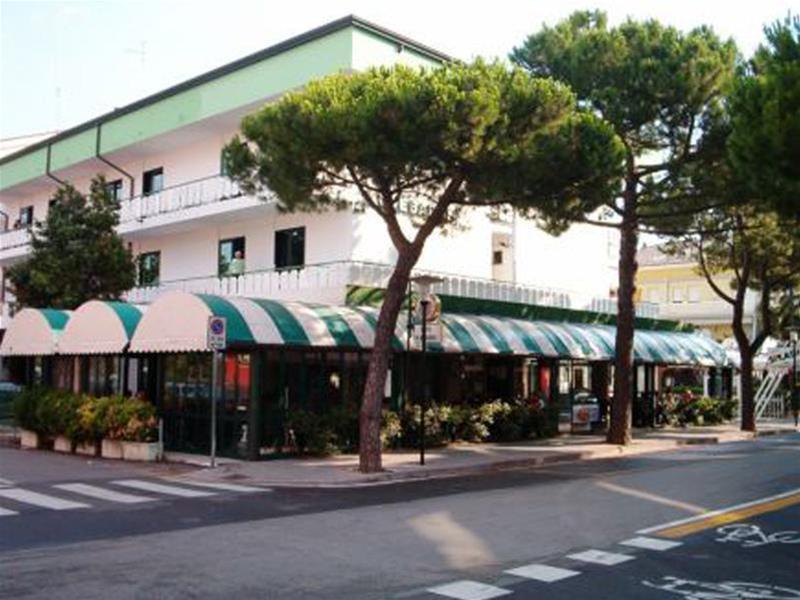 Hotel Aldebaran Lido di Jesolo Exteriör bild